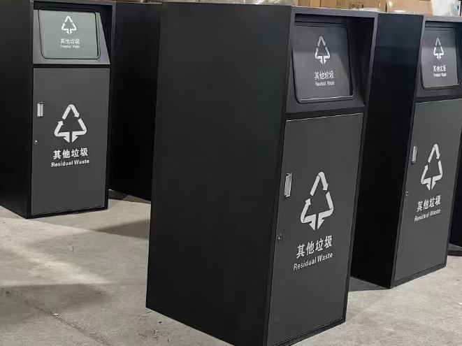 钢制垃圾桶